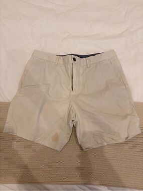 Club Monaco White Shorts 32 7” Inseam